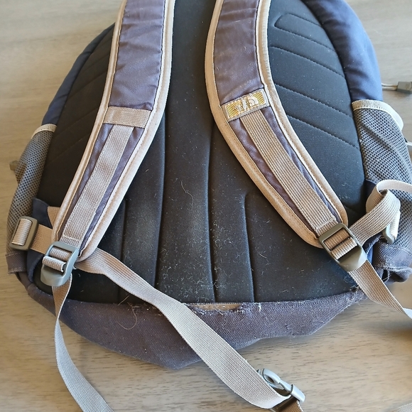 The North Face Jester Navy Backpack - Picture 8 of 9